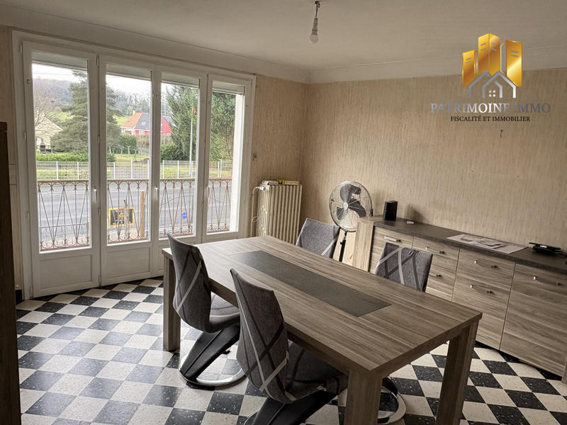 Maison - 90 m² - 5 pièces