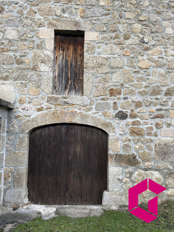 Ferme - 90 m² - 5 pièces