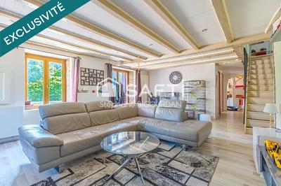 Maison - 156 m² - 6 pièces