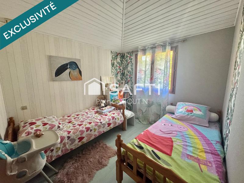 Maison - 212 m² - 8 pièces