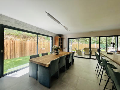 Maison - 145 m² - 5 pièces