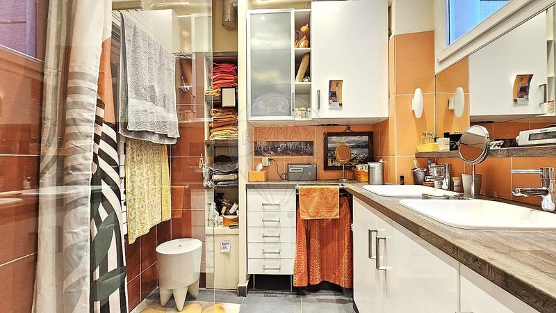 Appartement - 91 m² - 4 pièces