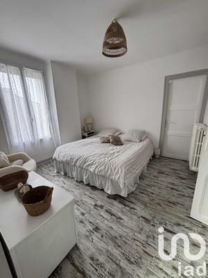 Maison - 122 m² - 6 pièces