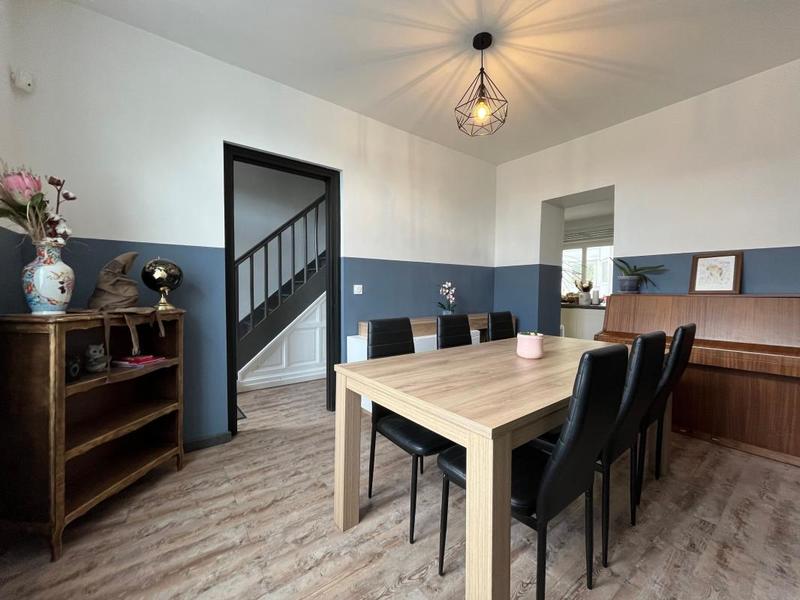 Maison - 130 m² - 6 pièces