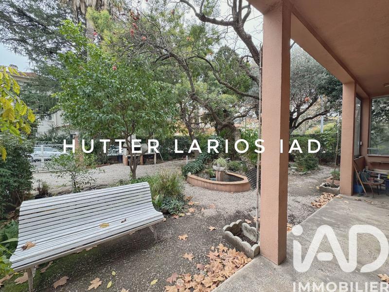 Maison - 220 m² - 8 pièces