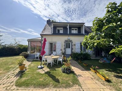 Maison - 154 m² - 6 pièces