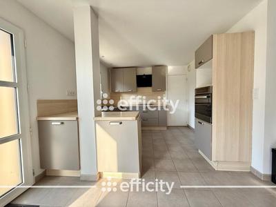 Maison - 123 m² - 6 pièces