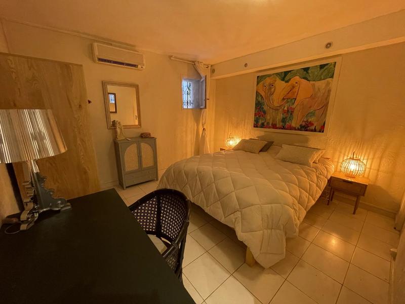 Villa - 260 m² - 6 pièces