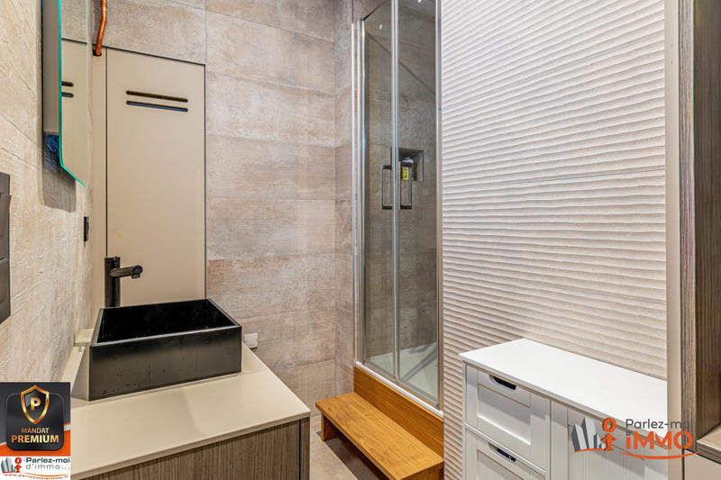 Appartement - 72 m² - 3 pièces