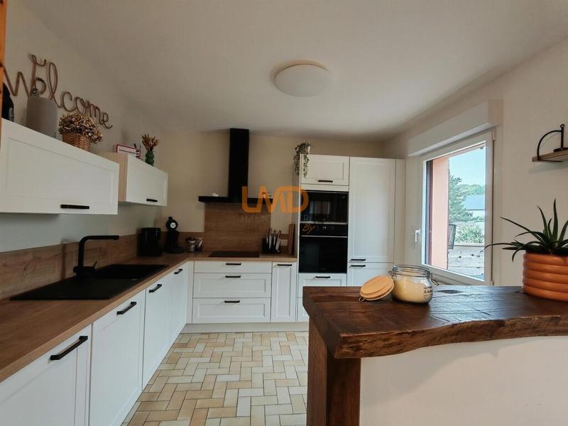 Maison - 144 m² - 7 pièces