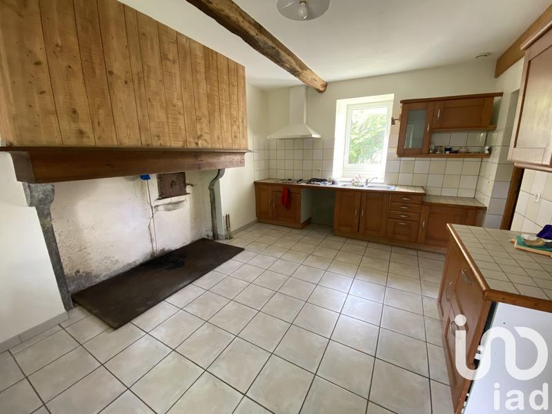 Maison - 215 m² - 8 pièces