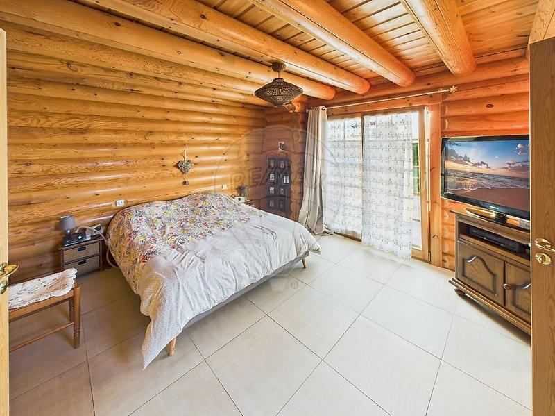 Châlet - 175 m² - 9 pièces