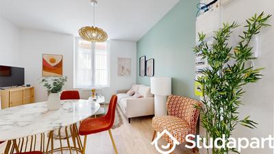 Chambre - 11 m² - 1 pièce