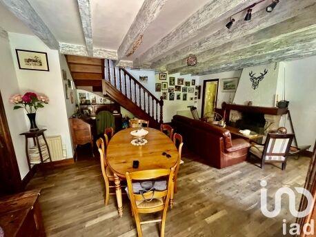 Maison - 111 m² - 5 pièces