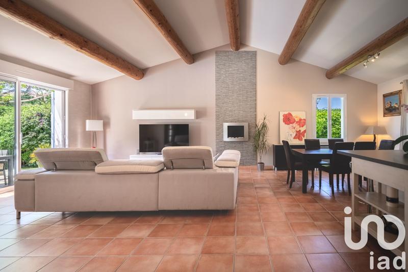 Maison - 130 m² - 7 pièces