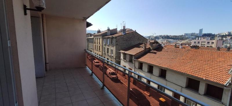 Appartement - 74 m² - 3 pièces