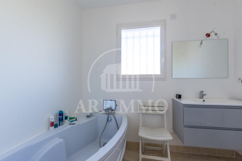 Maison - 160 m² - 4 pièces