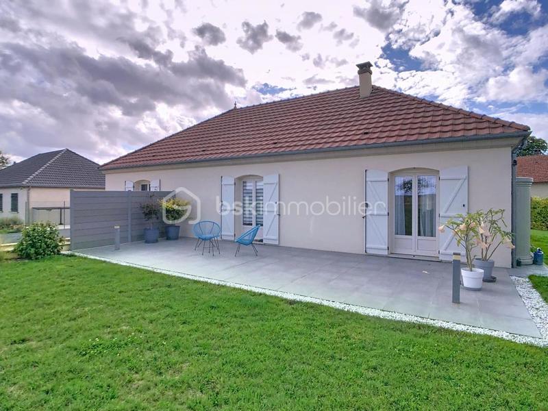 Pavillon - 130 m² - 5 pièces