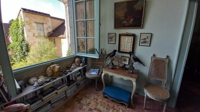 Maison - 330 m² - 9 pièces