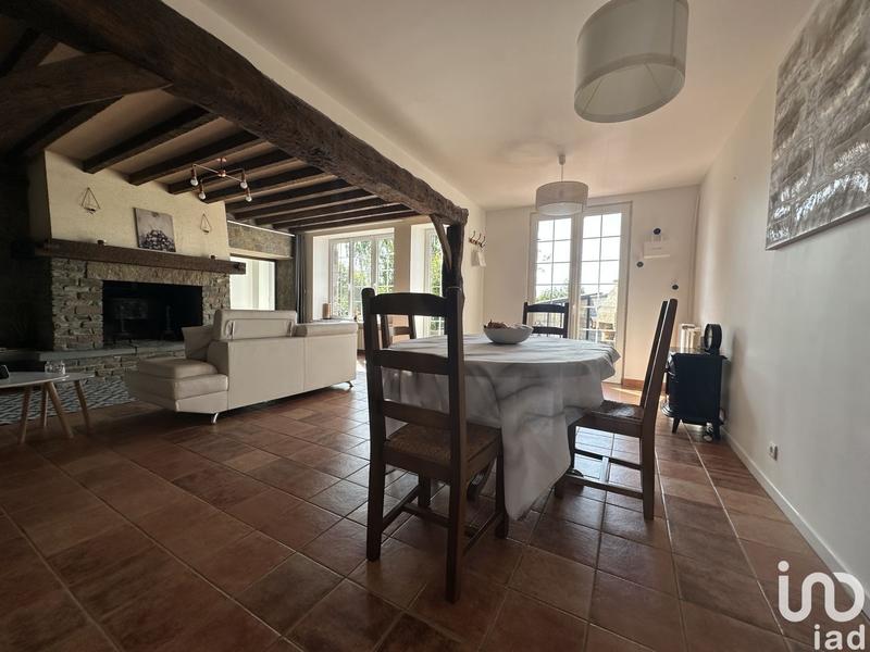 Maison - 197 m² - 5 pièces