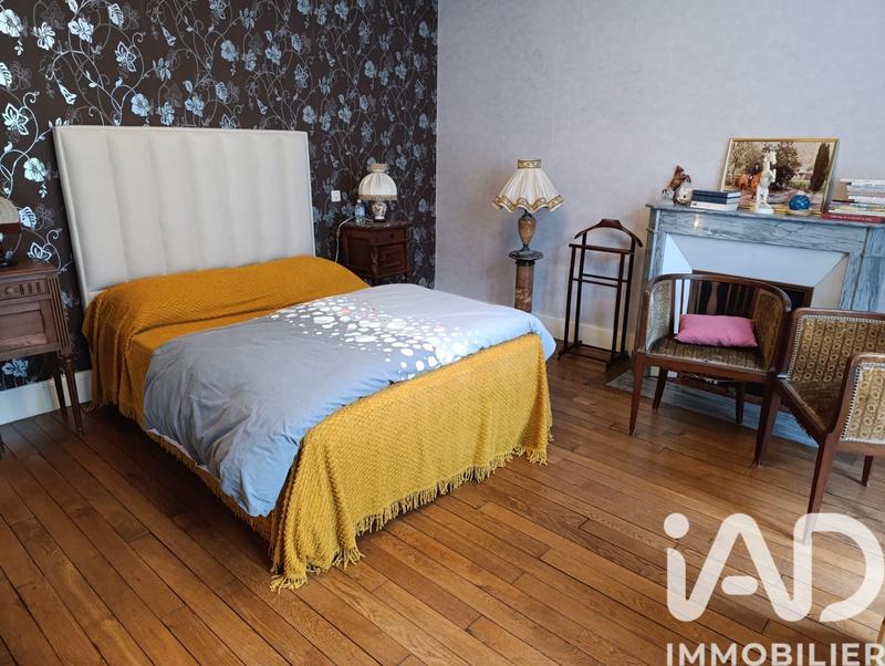 Maison - 197 m² - 7 pièces