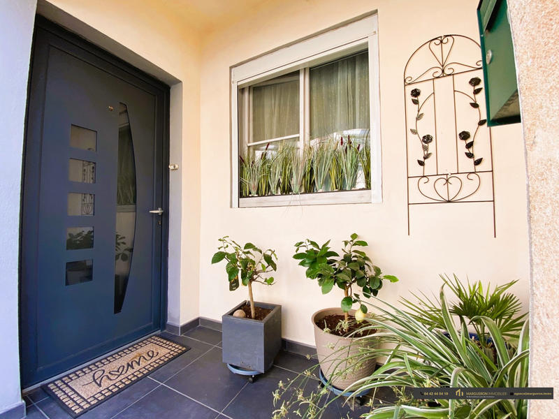 Maison - 108 m² - 4 pièces