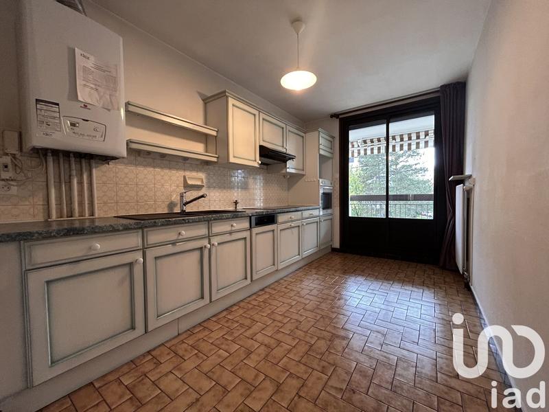 Appartement - 88 m² - 3 pièces