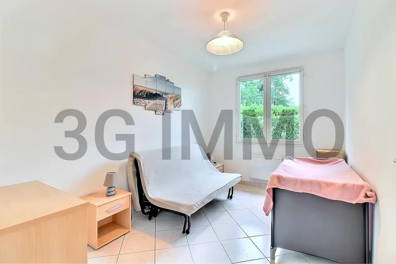 Maison traditionnelle - 147 m² - 7 pièces