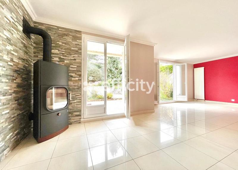 Maison - 140 m² - 7 pièces