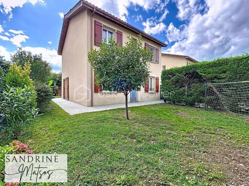 Maison - 107 m² - 5 pièces