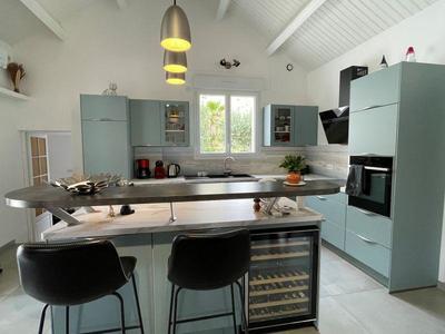 Maison - 158 m² - 7 pièces