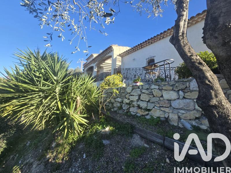 Maison - 125 m² - 6 pièces