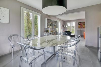 Maison - 170 m² - 7 pièces