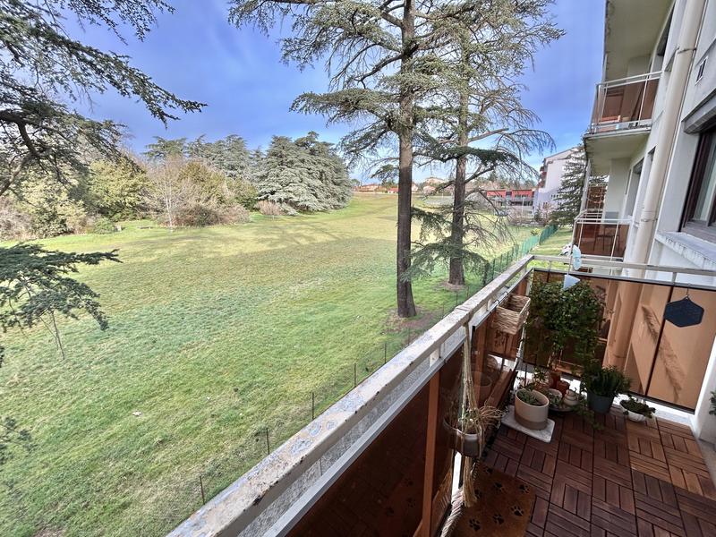 Appartement - 75 m² - 3 pièces