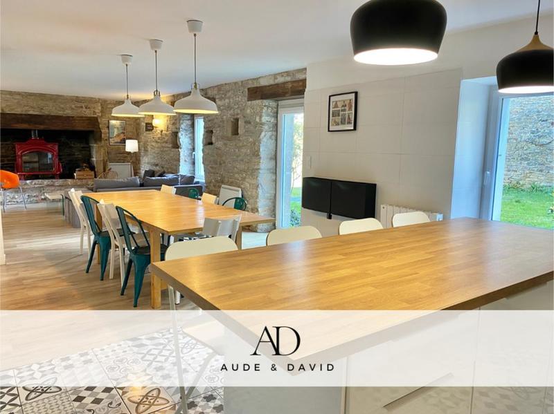 Maison - 230 m² - 7 pièces