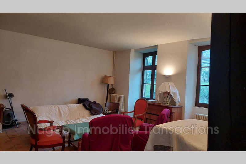 Maison - 275 m² - 5 pièces