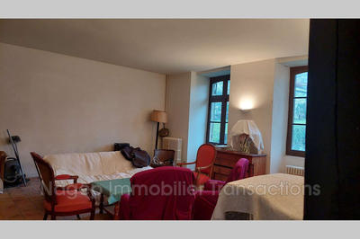 Maison - 275 m² - 5 pièces