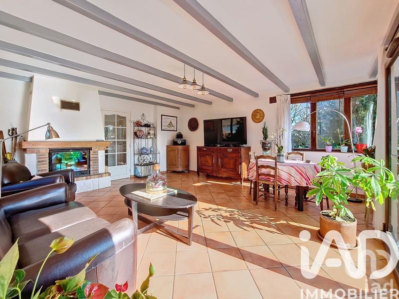 Maison - 137 m² - 6 pièces