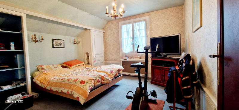 Maison - 186 m² - 6 pièces