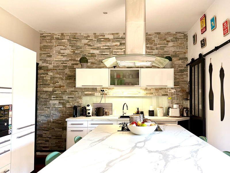 Maison - 102 m² - 4 pièces