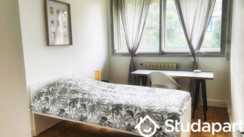 Appartement - 84 m² - 5 pièces