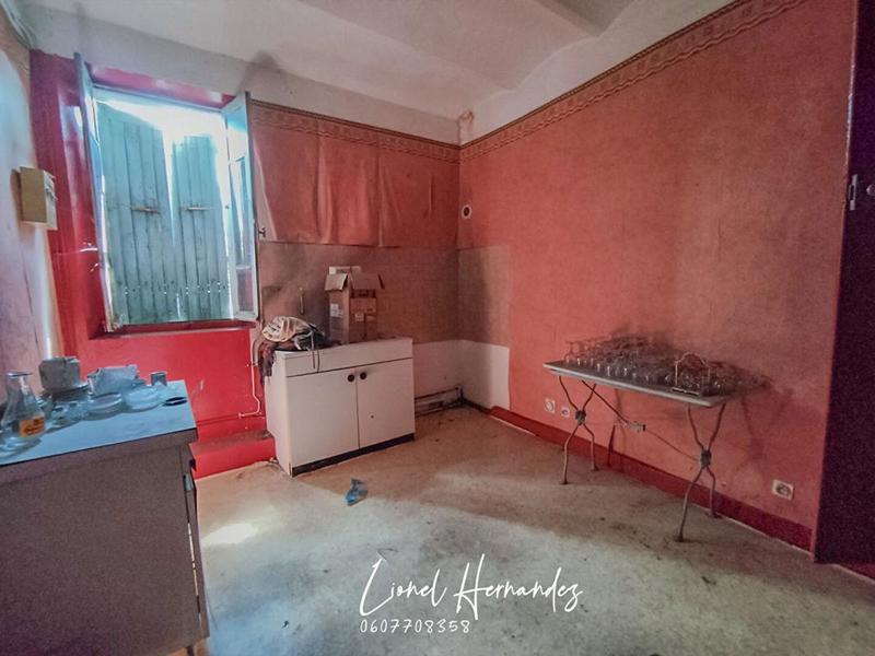 Immeuble - 195 m² - 9 pièces