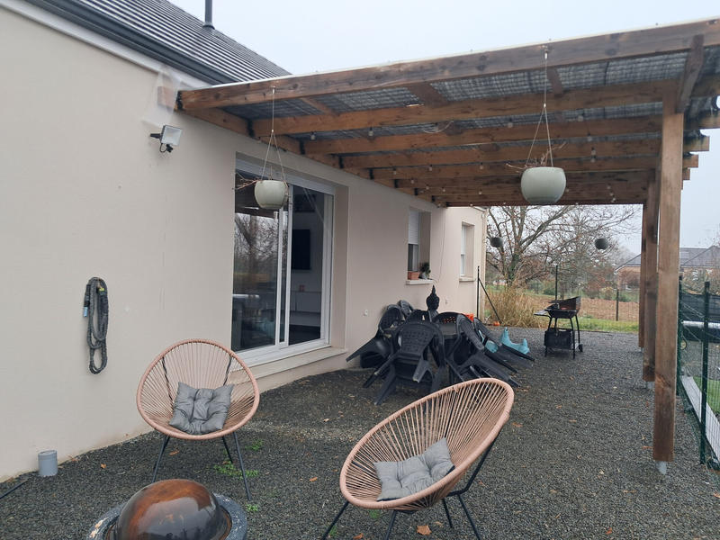 Maison - 94 m² - 5 pièces