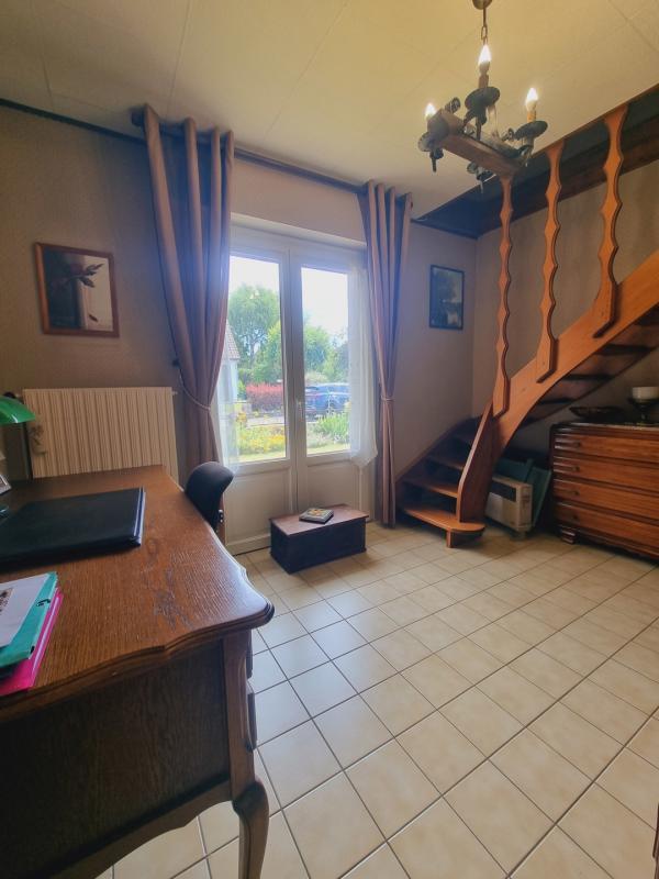 Maison - 92 m² - 5 pièces