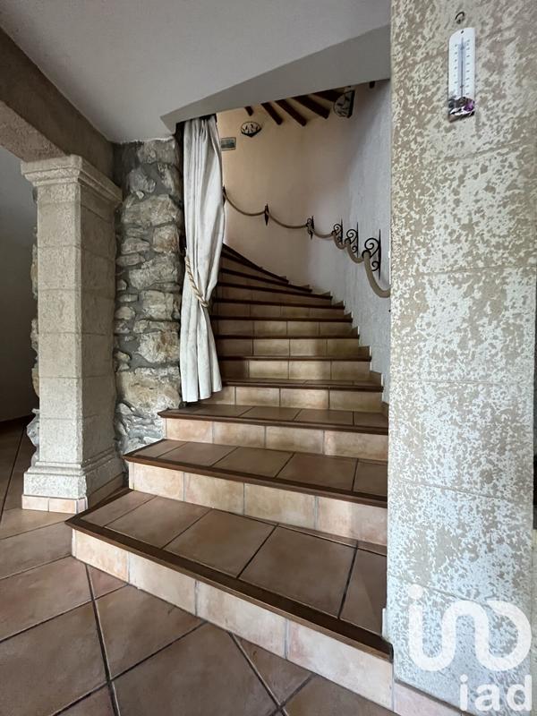 Maison - 190 m² - 7 pièces