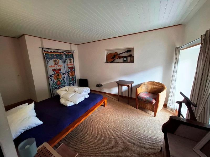 Maison - 203 m² - 6 pièces