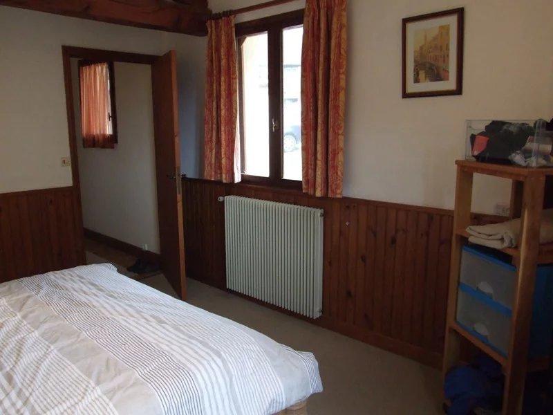 Maison - 90 m² - 6 pièces