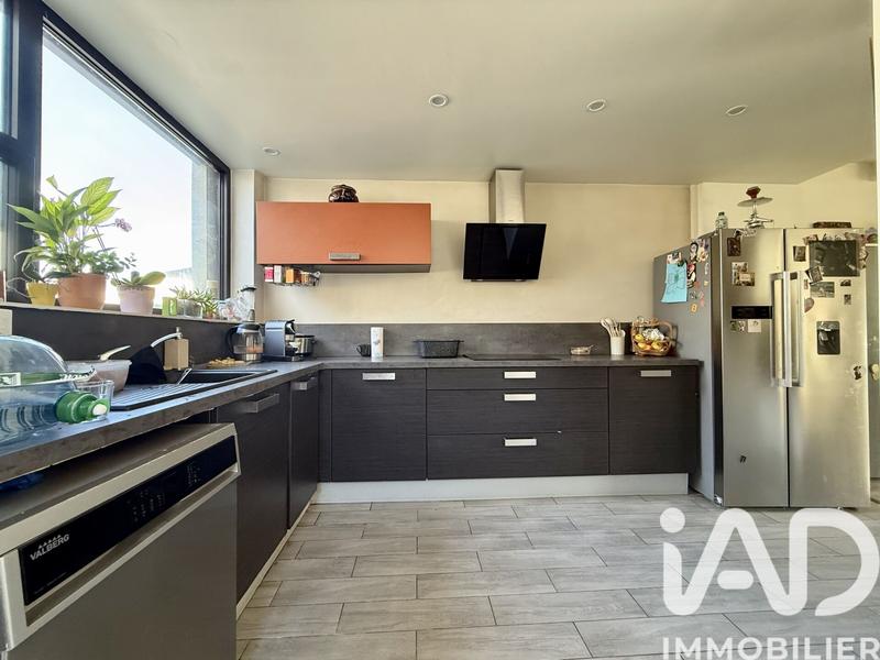 Maison - 91 m² - 4 pièces