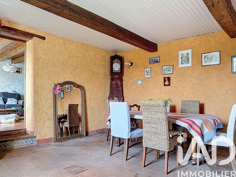 Maison - 200 m² - 6 pièces