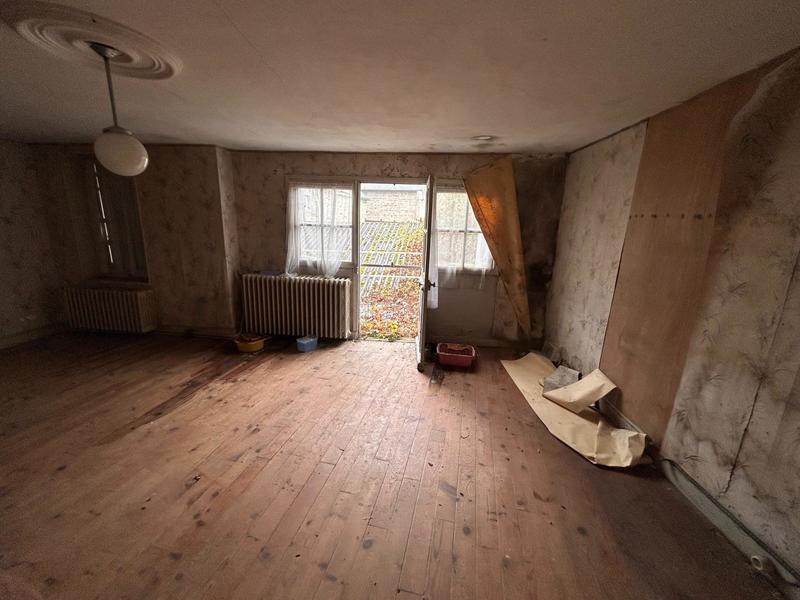 Maison - 175 m² - 12 pièces